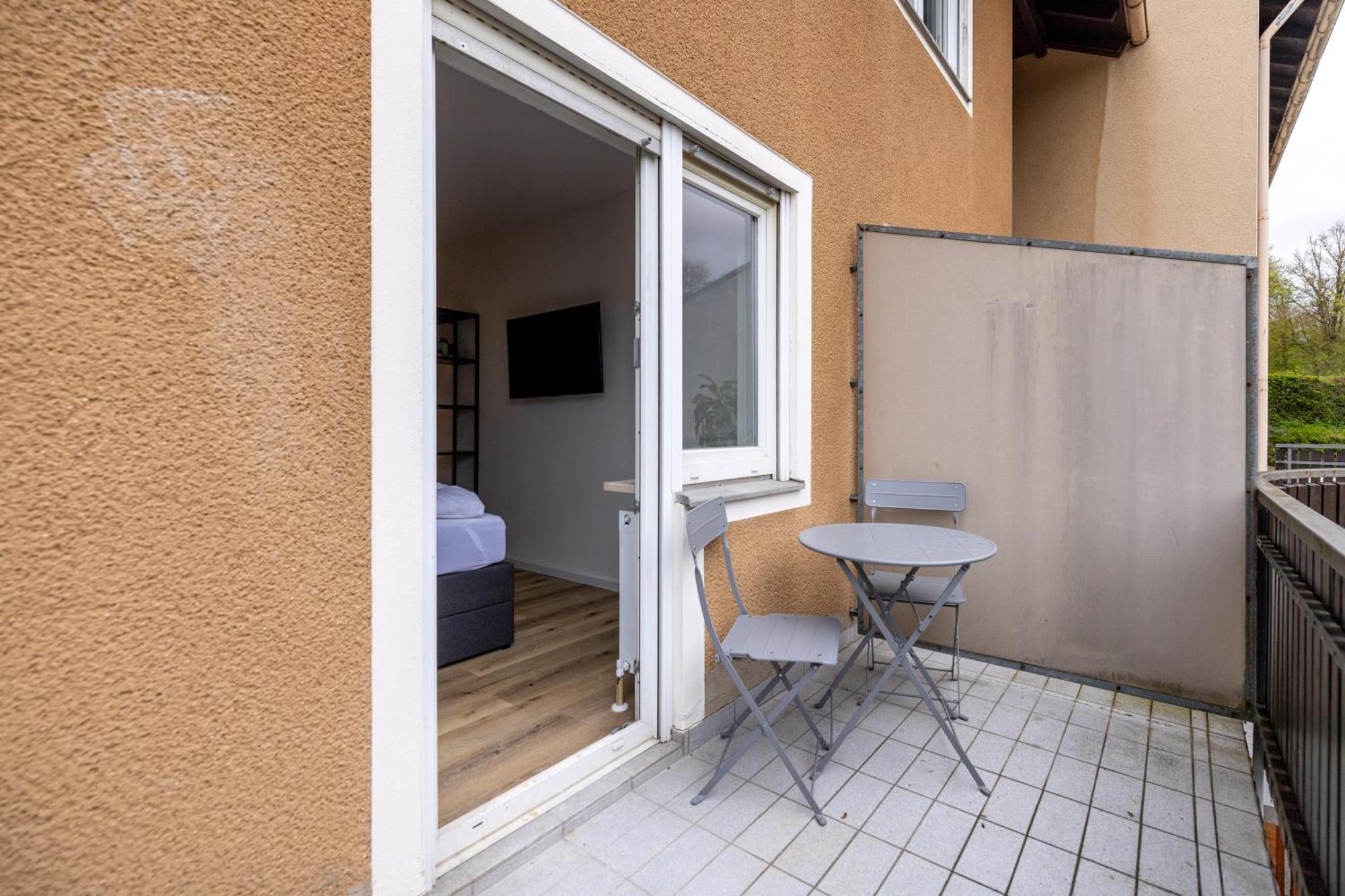 Kleines Apartment Mit Balkon Wurzburg Exterior photo